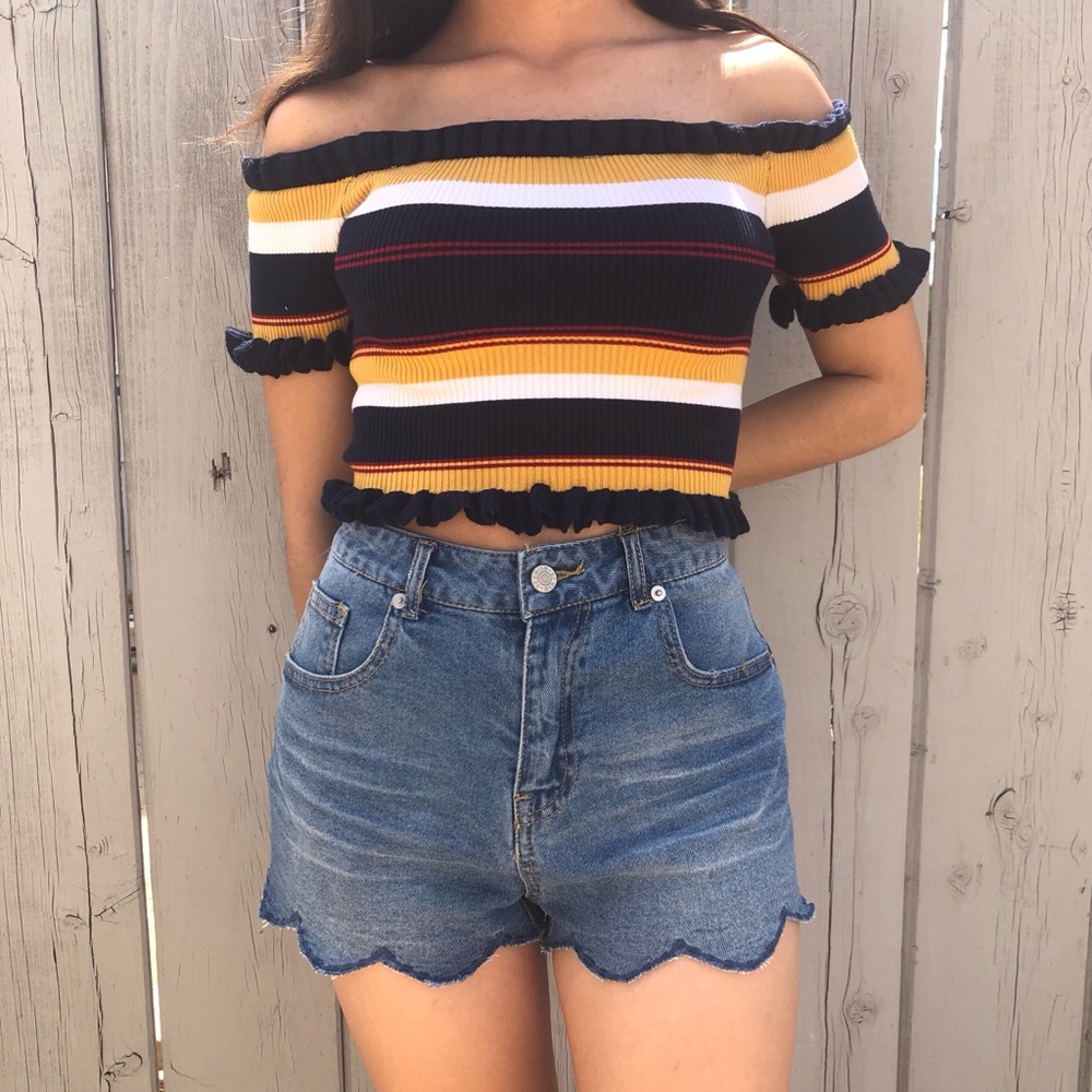 Off the Shoulder Crop Top